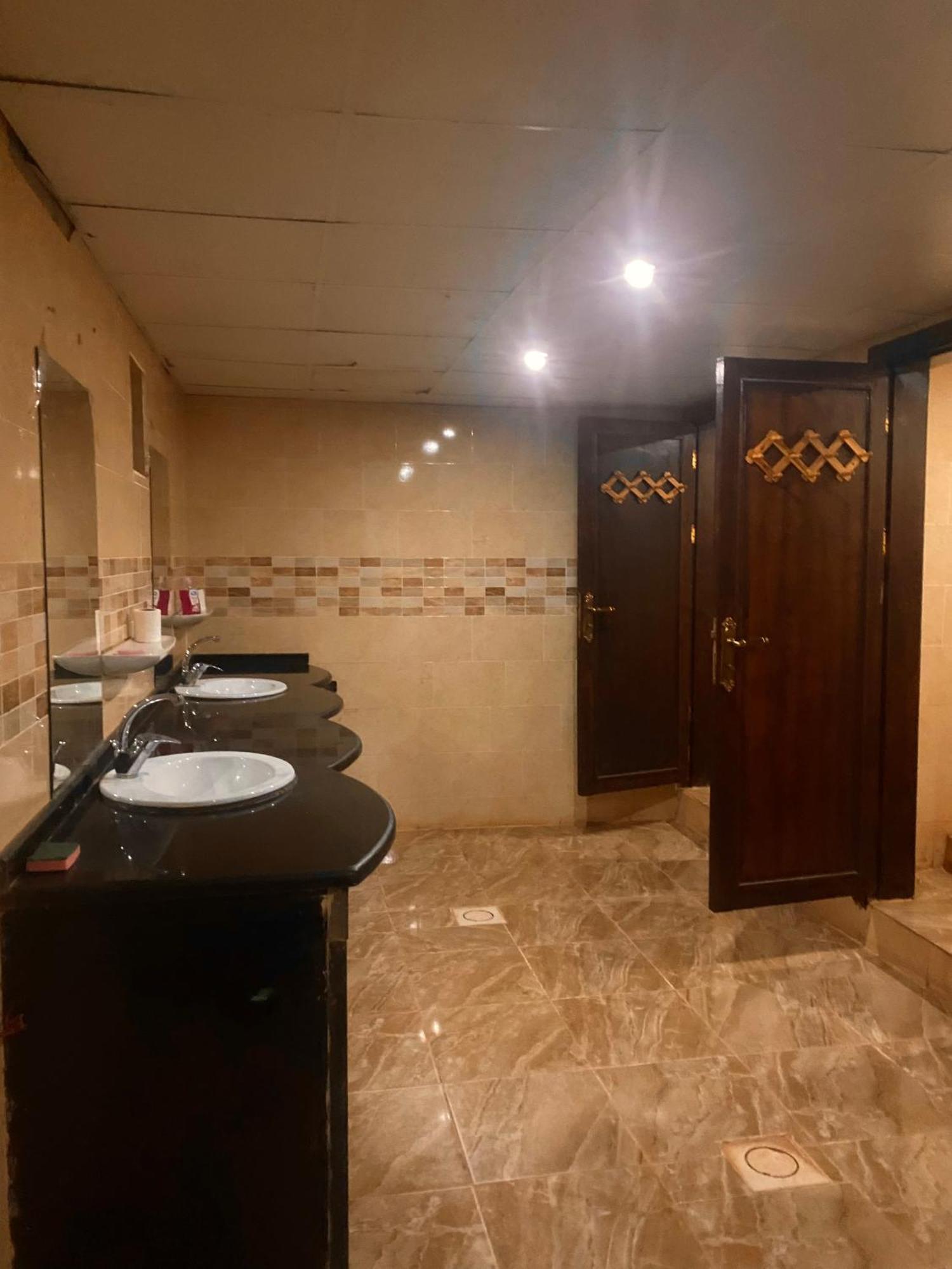 Desert Tree Camp&Tours Wadi Rum Ngoại thất bức ảnh