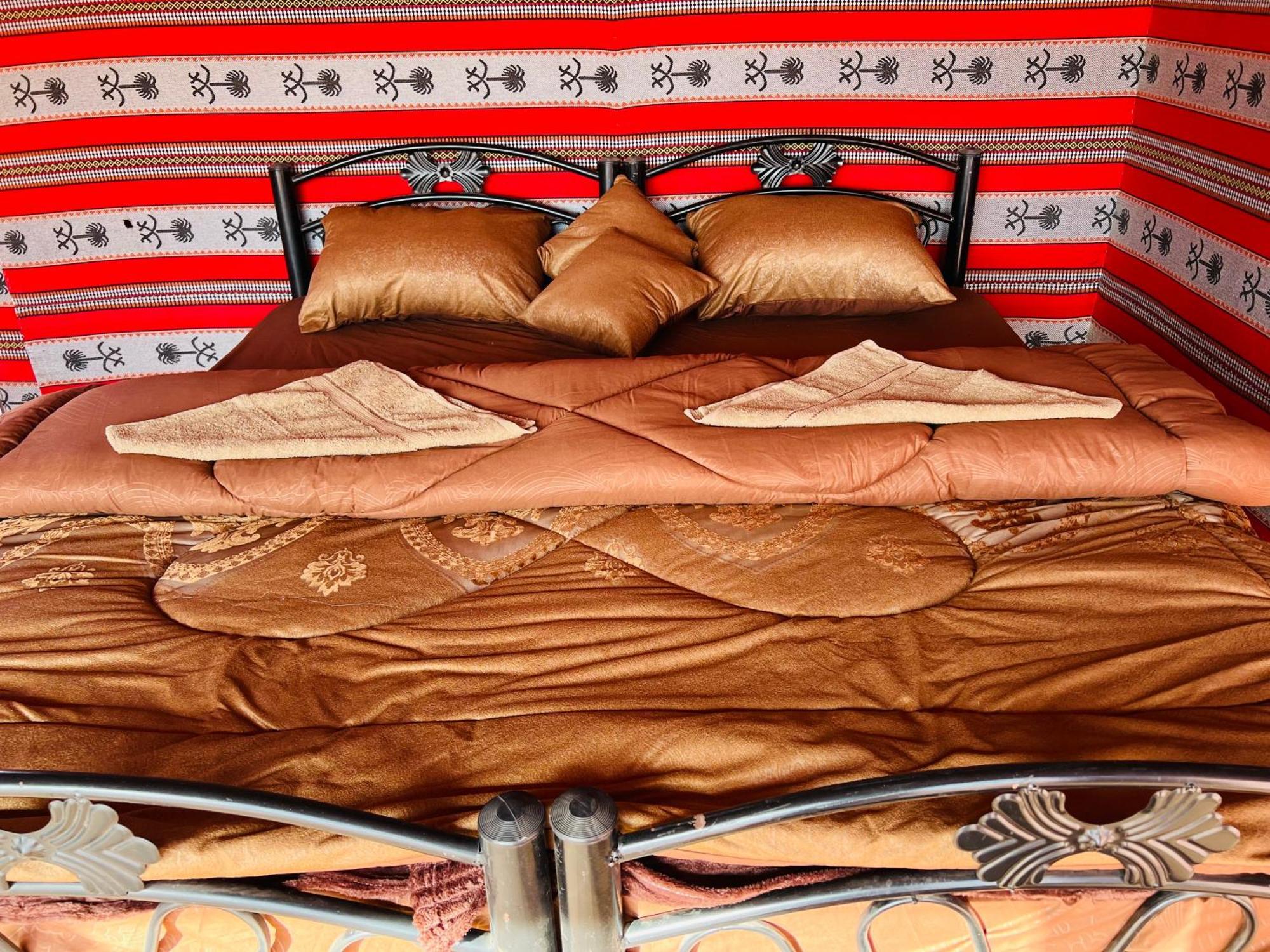 Desert Tree Camp&Tours Wadi Rum Ngoại thất bức ảnh