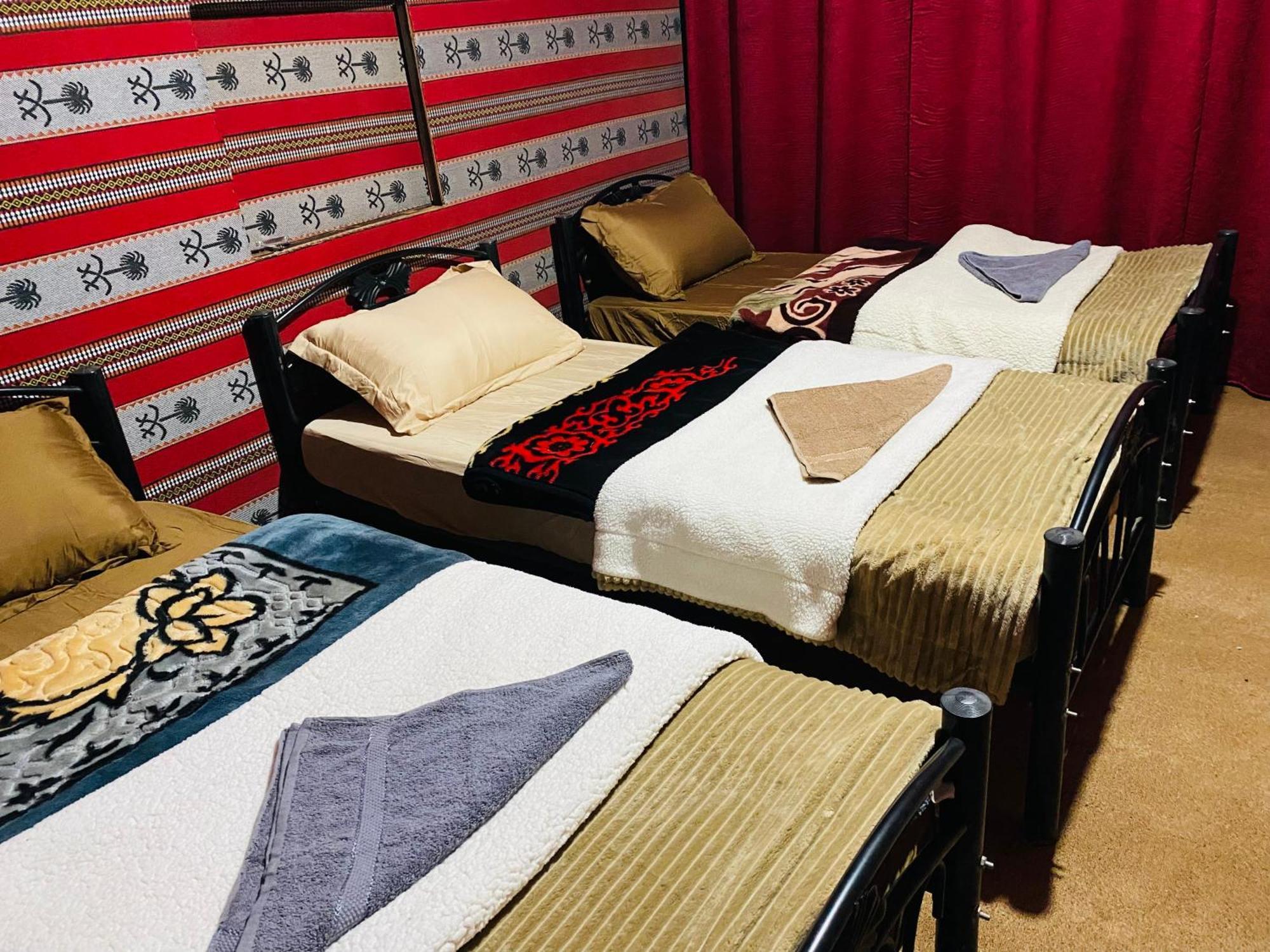 Desert Tree Camp&Tours Wadi Rum Ngoại thất bức ảnh