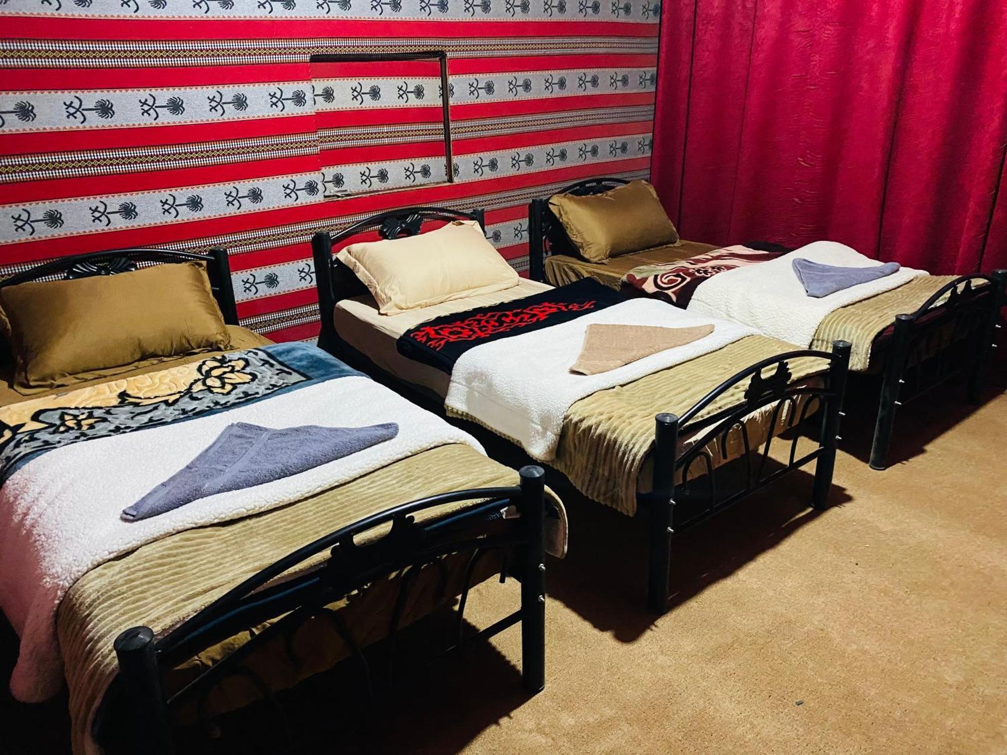Desert Tree Camp&Tours Wadi Rum Ngoại thất bức ảnh