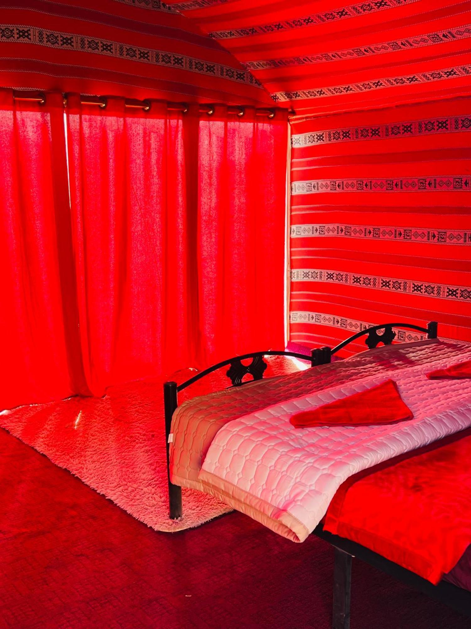 Desert Tree Camp&Tours Wadi Rum Ngoại thất bức ảnh