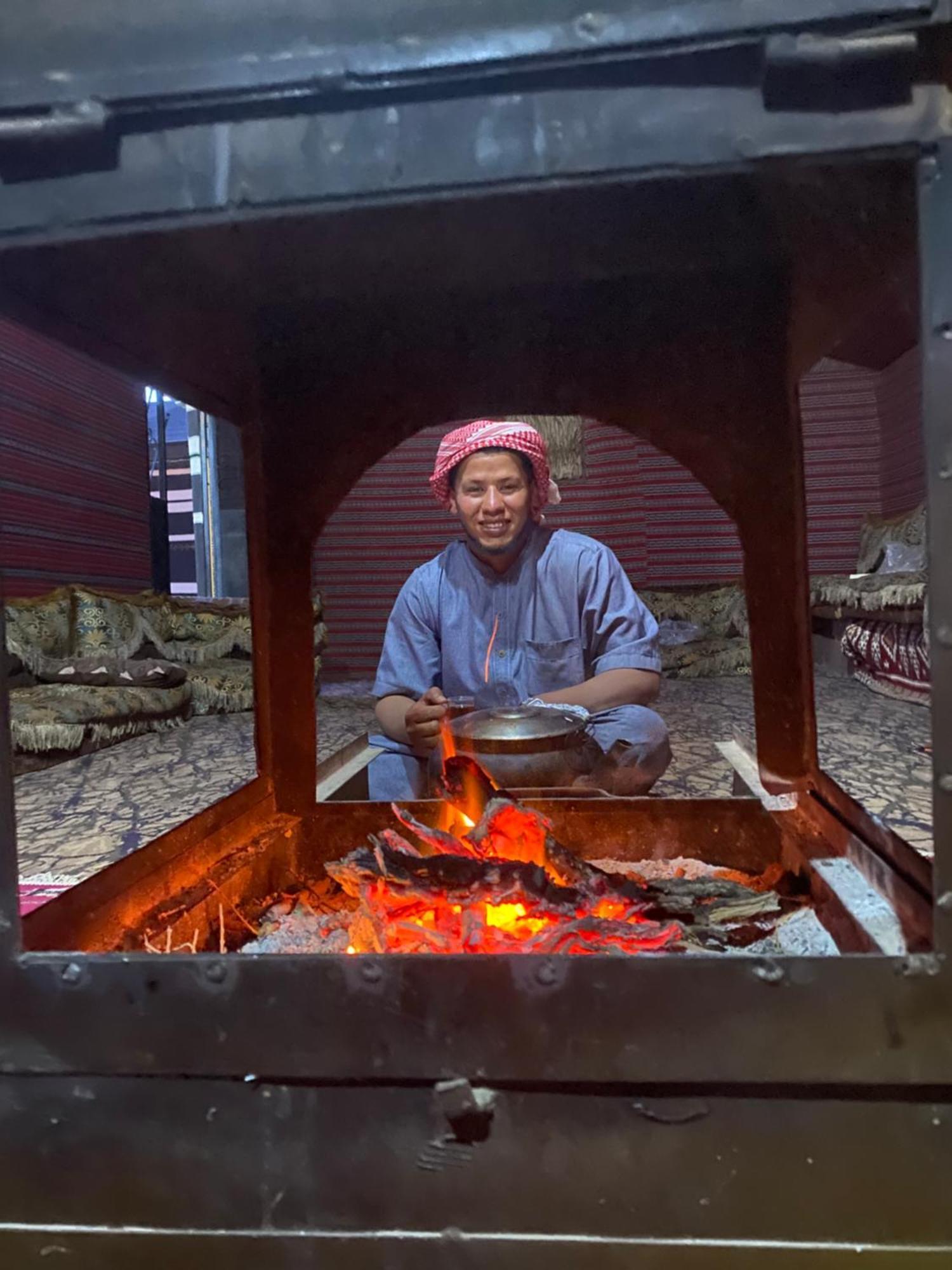 Desert Tree Camp&Tours Wadi Rum Ngoại thất bức ảnh